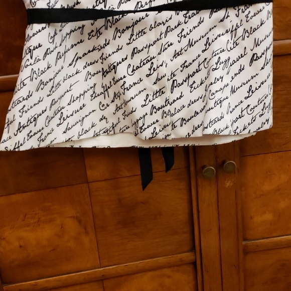 White House Black Market Top Size 4 - Picture 6 of 8